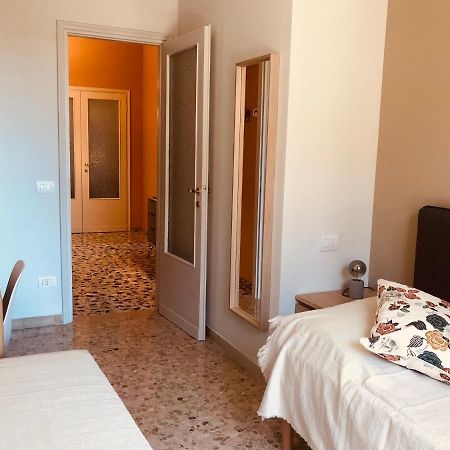 Attico Spazio Alla Luce Verona Buitenkant foto